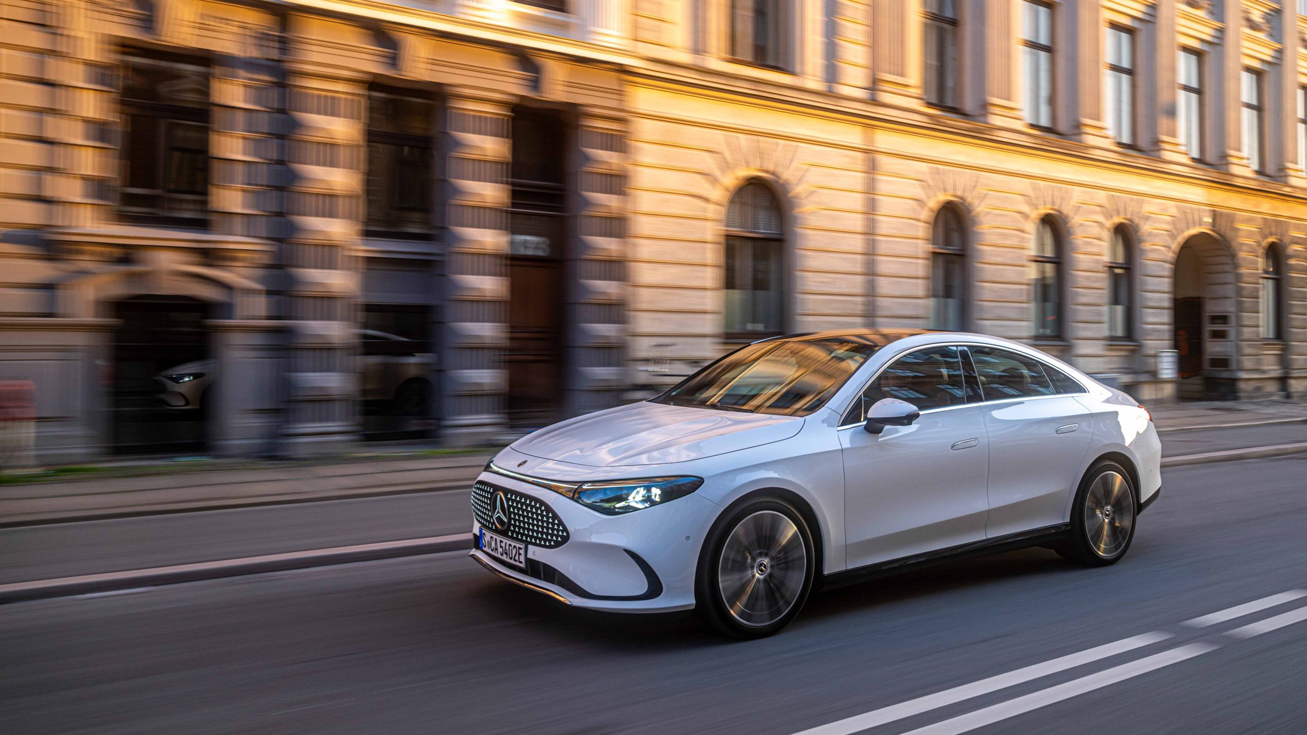 Read more about the article Potpuno novi Mercedes-Benz CLA sada dostupan u Jolly Autoline-u.