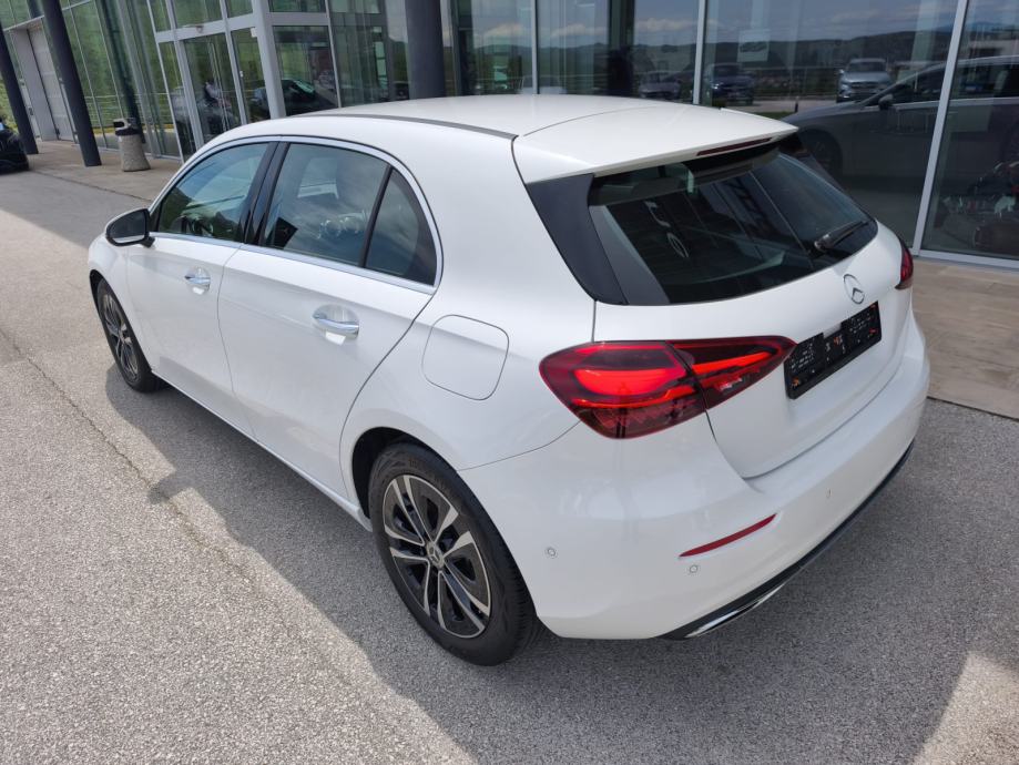 mercedes-benz-a-klasa-200-d-2025-slika-277940065