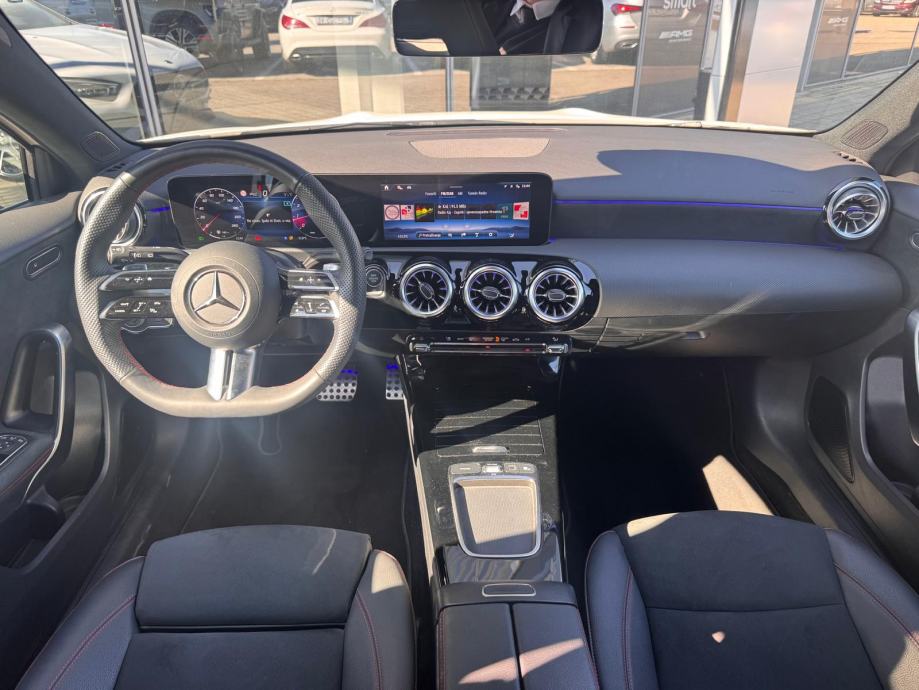 mercedes-benz-a-klasa-220-4matic-amg-line-odmah-dostupno-slika-272580370