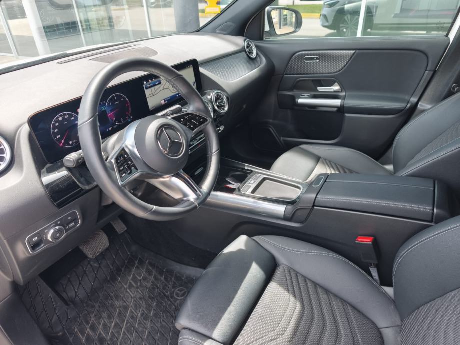 mercedes-benz-gla-200-d-2025-slika-277940571