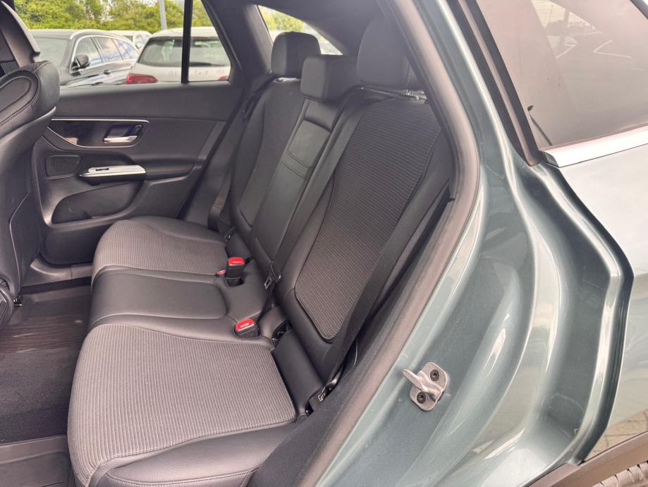 mercedes-benz-glc-220-d-odmah-dostupno-slika-277701420
