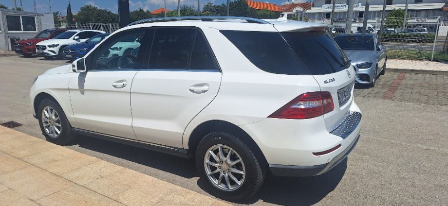 mercedes-benz-ml-250-automatik-slika-282089544