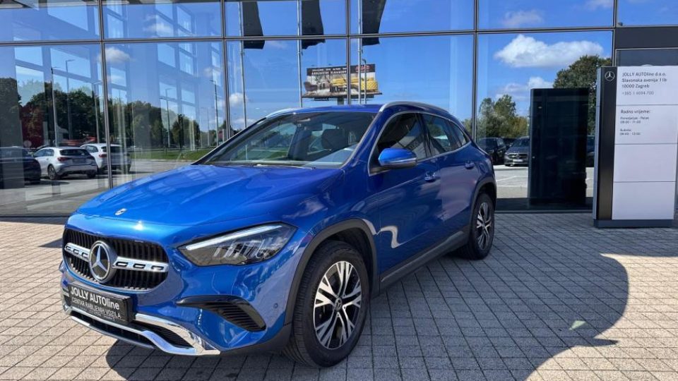 mercedes-benz-gla-200-d-odmah-dostupno-slika-230071098 mercedes-benz-gla-200-d-odmah-dostupno-slika-230071098